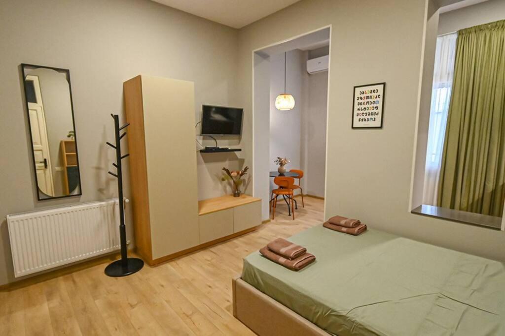 Studio With Balcony In Old City Tbilissi Extérieur photo